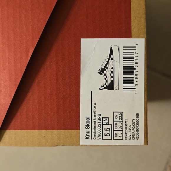 Vans Knu Skool Checkerboard Skate Shoe - Black / White - Picture 7 of 8